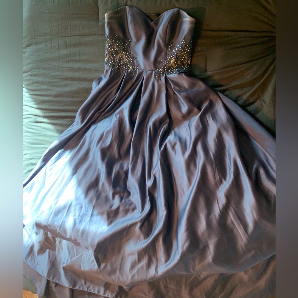 Deep navy prom dress